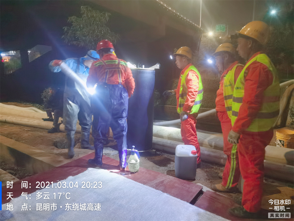 非开挖管道修复作业